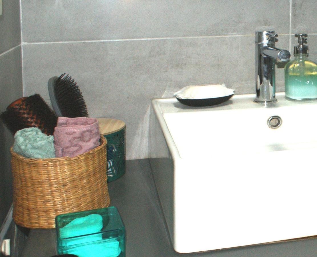 Central Studio In Monastiraki Atenas Exterior foto
